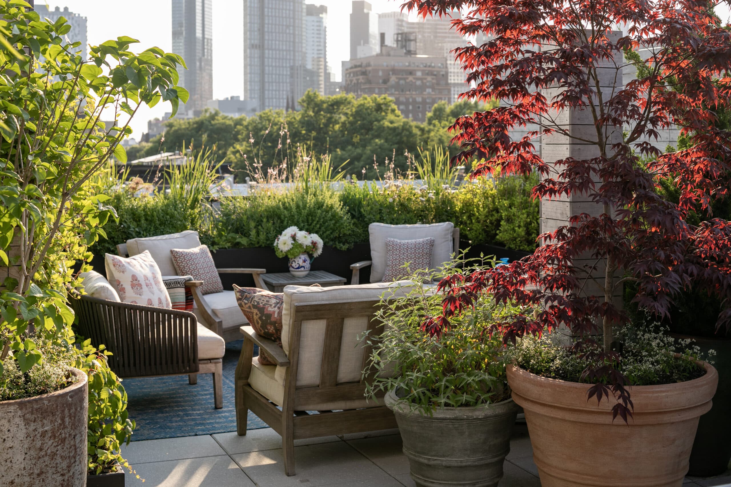 FIREPIT ROOFTOP TERRACE SKYLINE VIEW