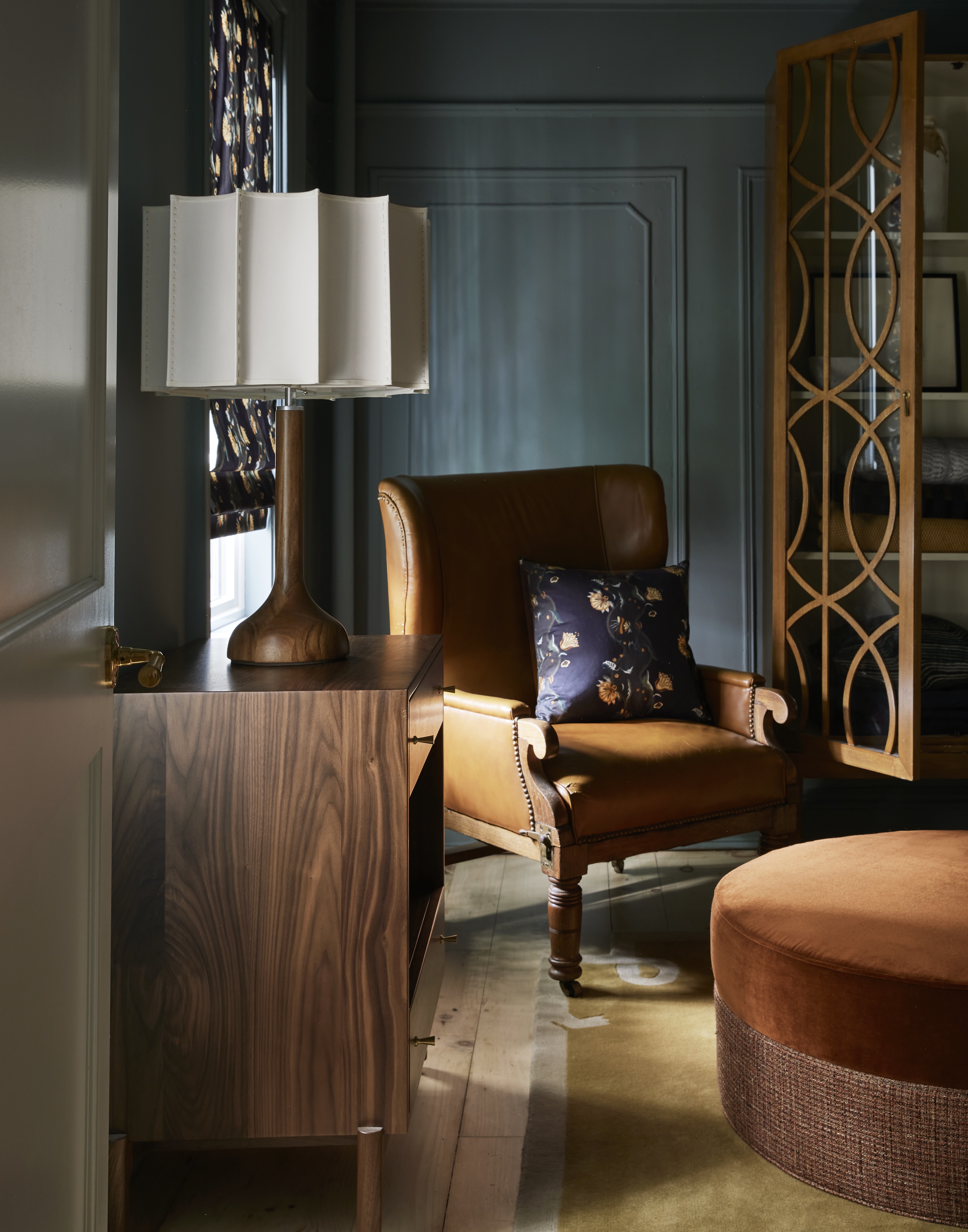 GUEST BEDROOM CORNER WITH EASY CHAIR